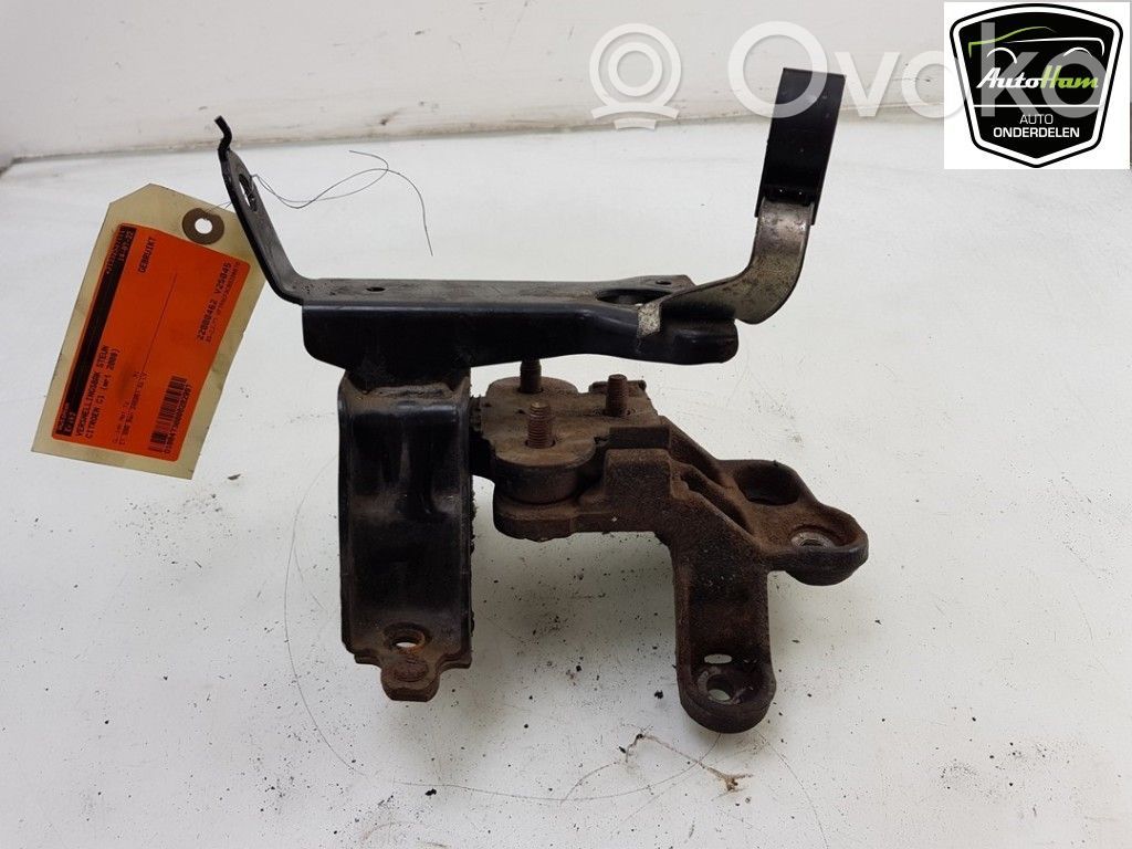 Citroen C1 Gearbox mounting bracket 