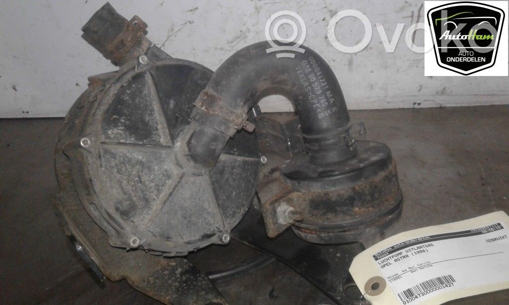 Opel Astra F Toissijainen ilmapumppu 