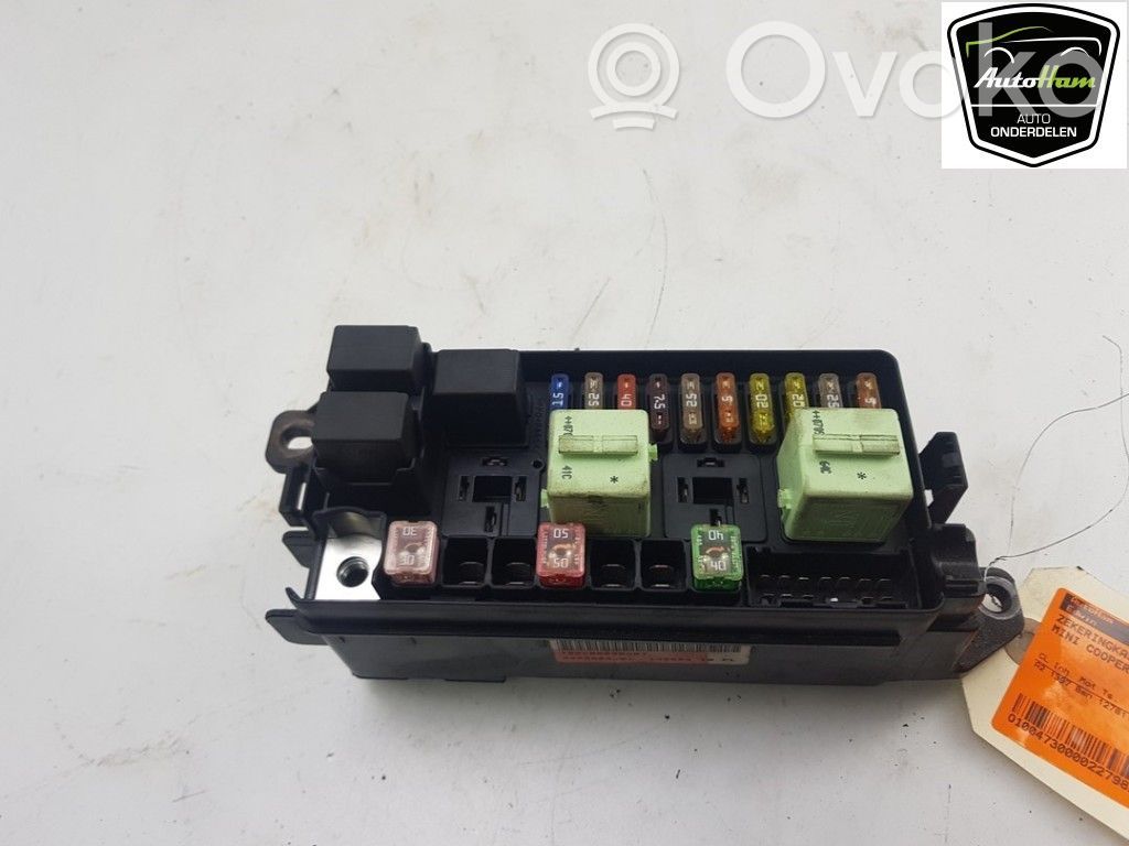 Mini One - Cooper Coupe R56 Fuse box set 