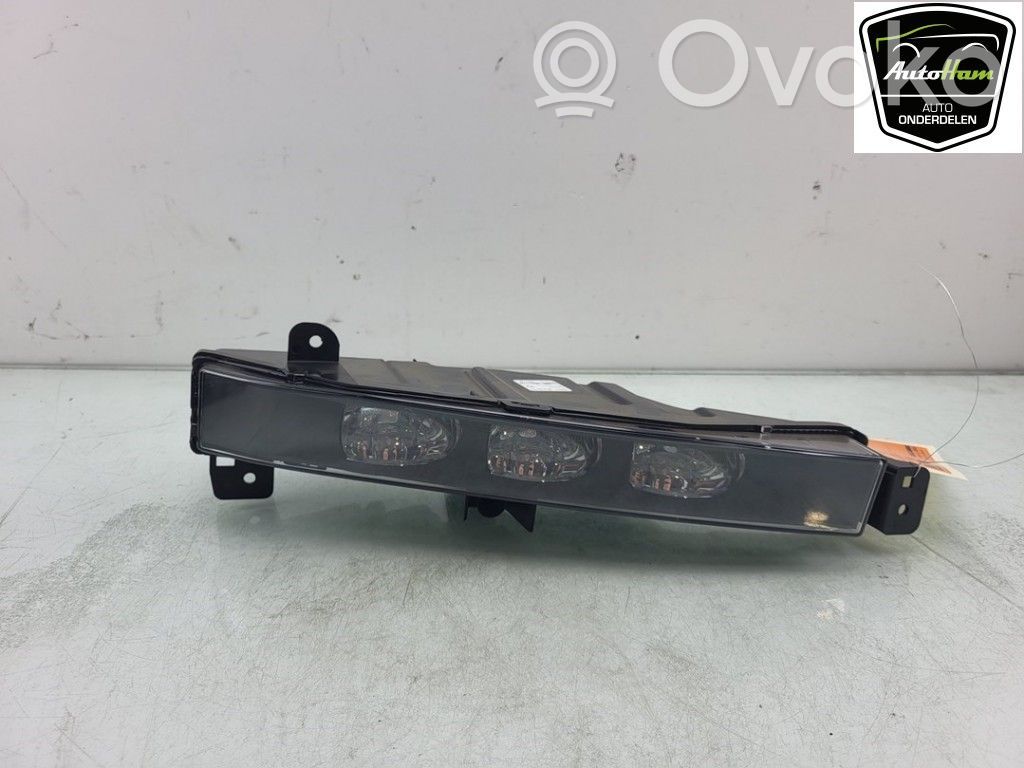 BMW 7 G11 G12 Światło przeciwmgłowe przednie 