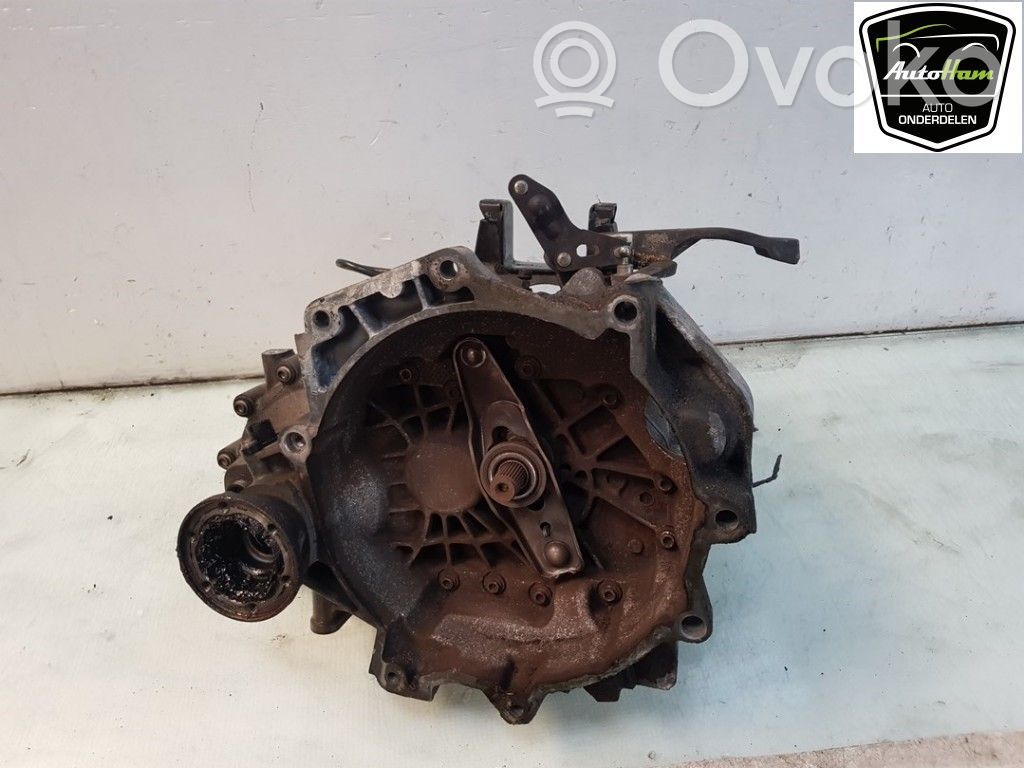 Volkswagen Fox Manualna 5-biegowa skrzynia biegów 