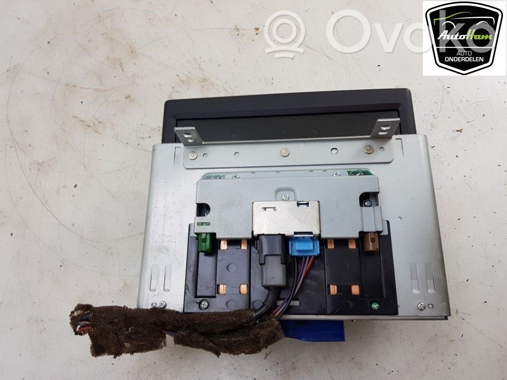 Volvo V70 Panel radia 