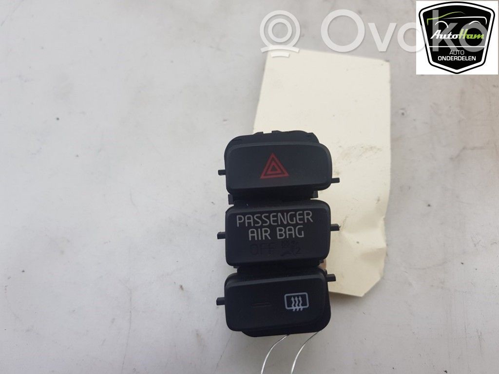 Volkswagen Up Botón interruptor de luz de peligro 
