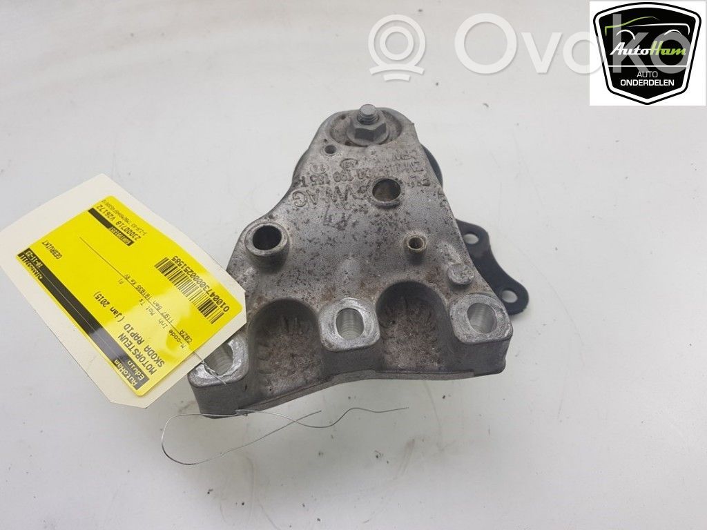 Skoda Rapid (NH) Engine mount bracket 