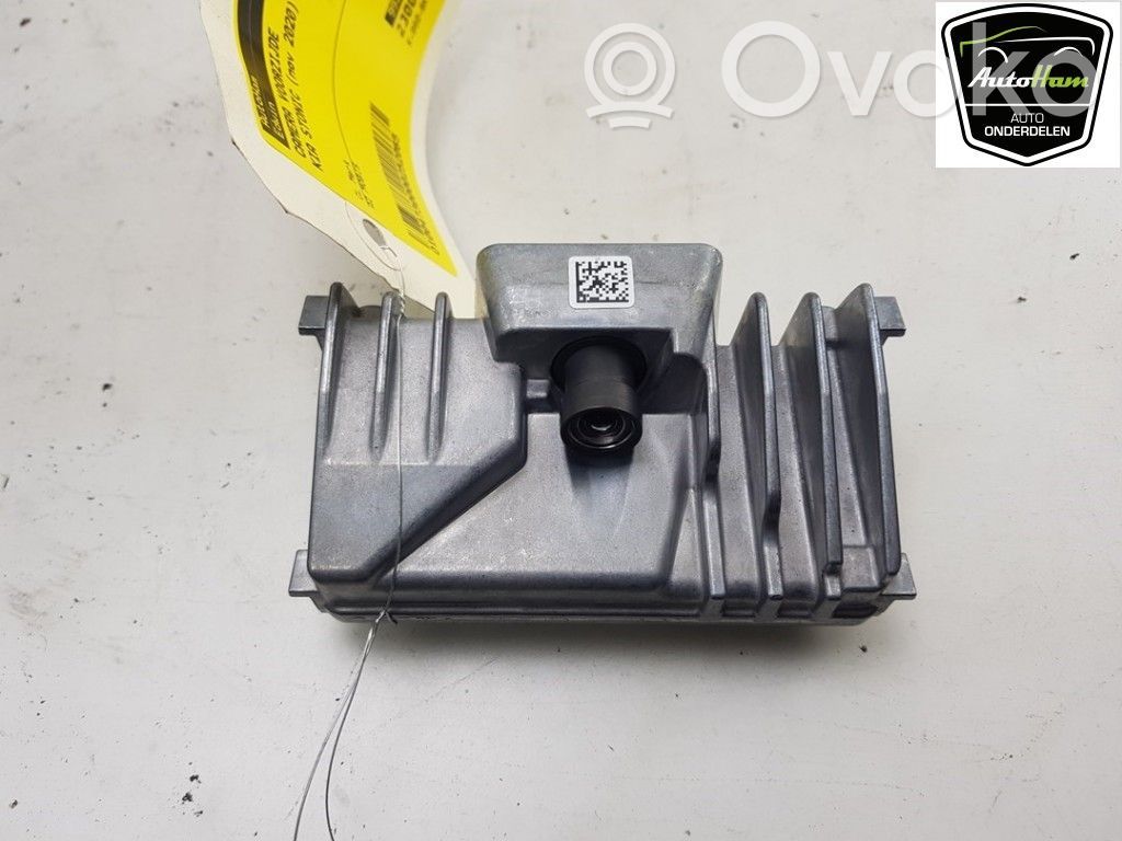 KIA Stonic Windshield/windscreen camera 