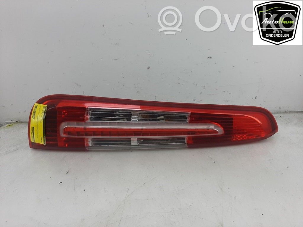 Ford C-MAX I Aizmugurējais lukturis virsbūvē 