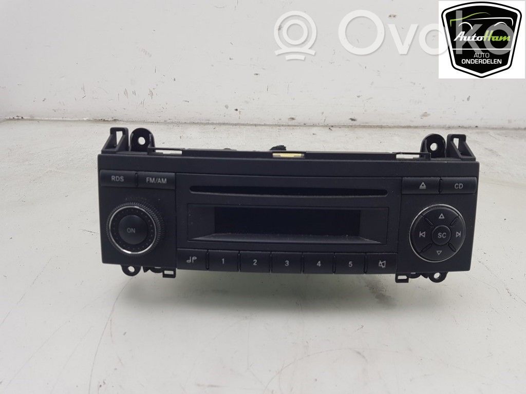 Mercedes-Benz A W169 Unitate principală radio/CD/DVD/GPS 