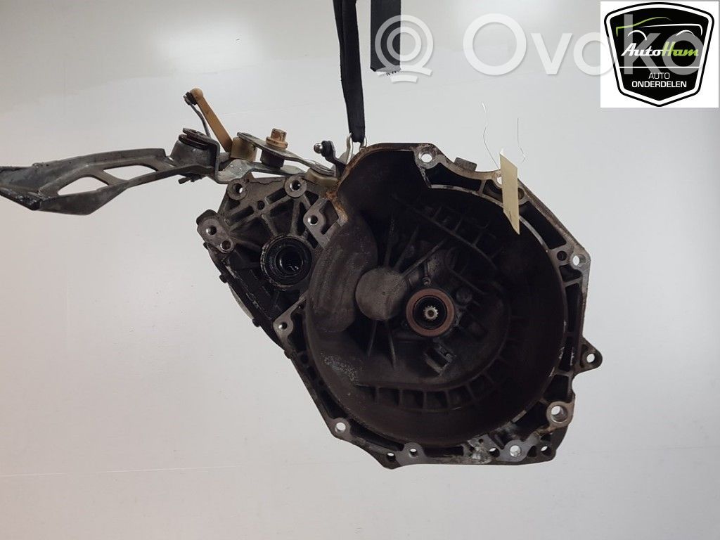 Opel Adam Caja de cambios manual de 5 velocidades 