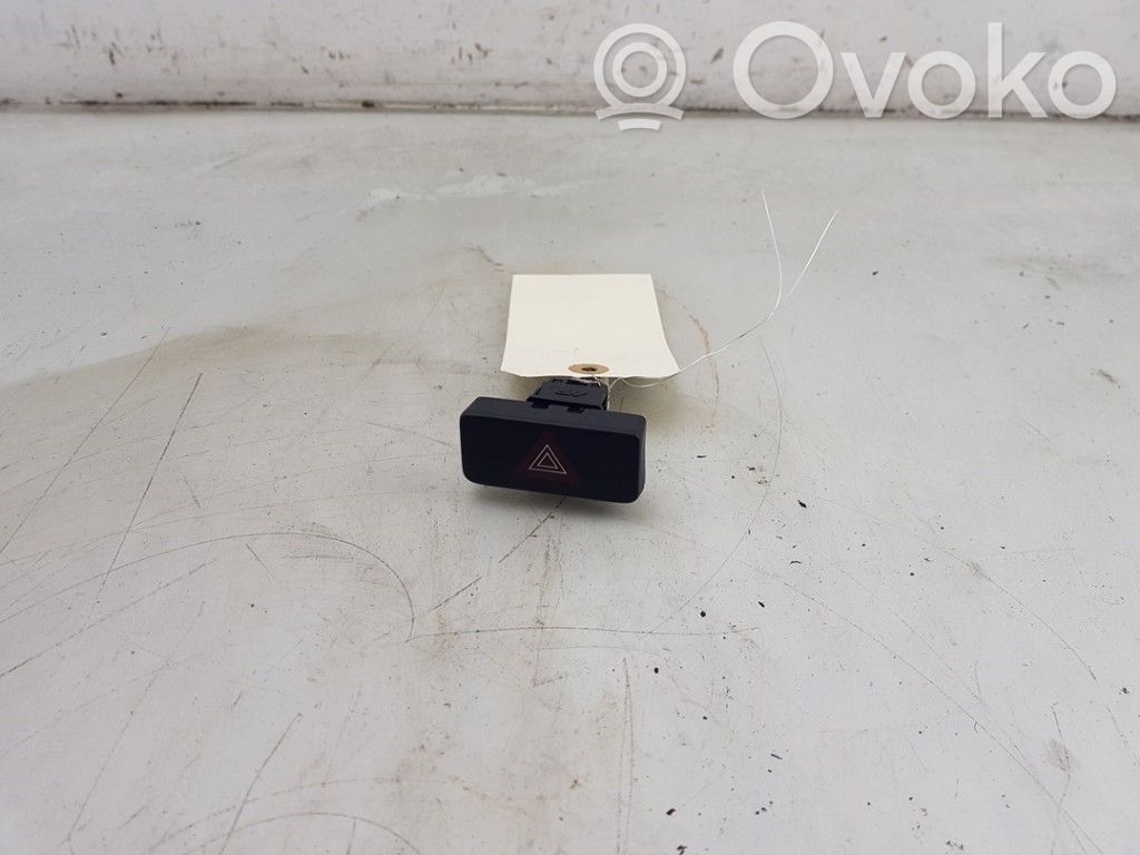 Nissan Pixo Hazard light switch 