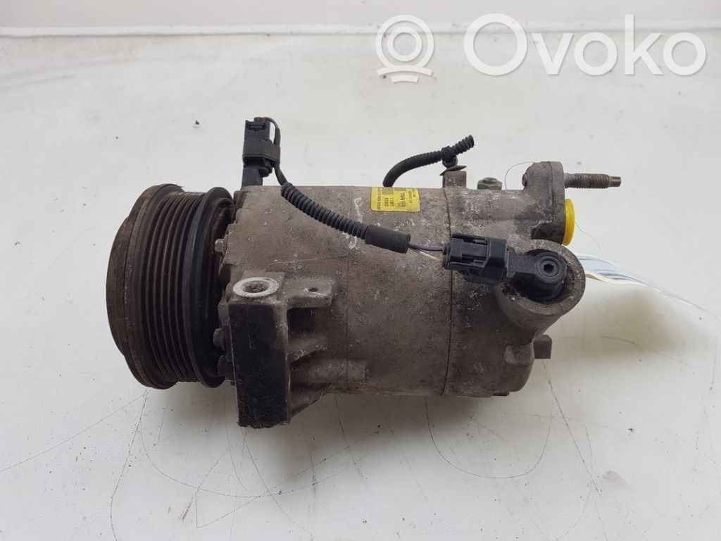 Ford Ecosport Air conditioning (A/C) compressor (pump) 