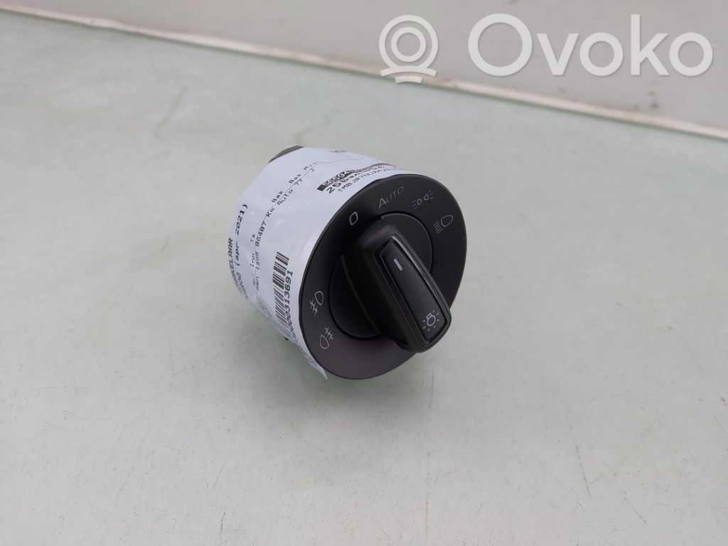 Skoda Karoq Light switch 
