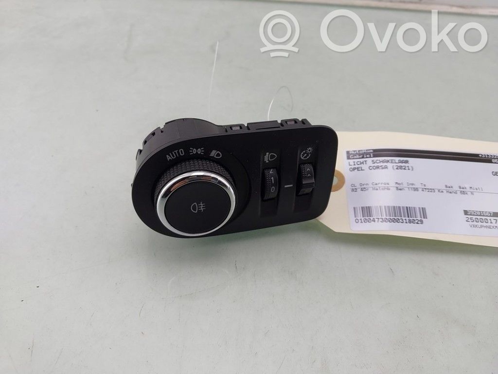 Opel Corsa F Interruttore luci