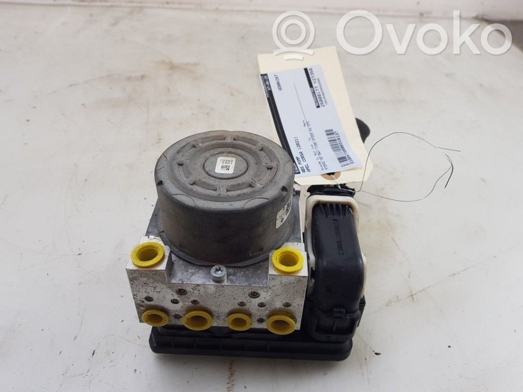 Opel Corsa F Bomba de ABS 