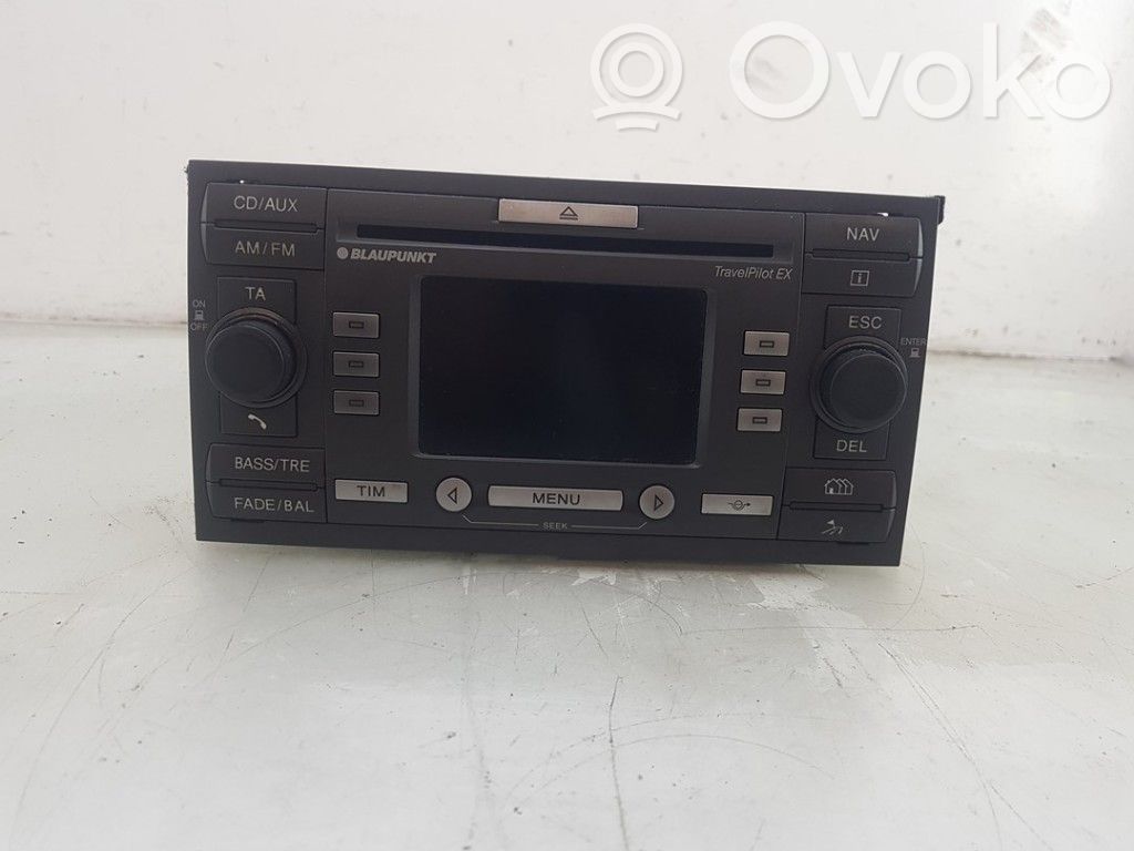 Ford Focus Radio / CD-Player / DVD-Player / Navigation 