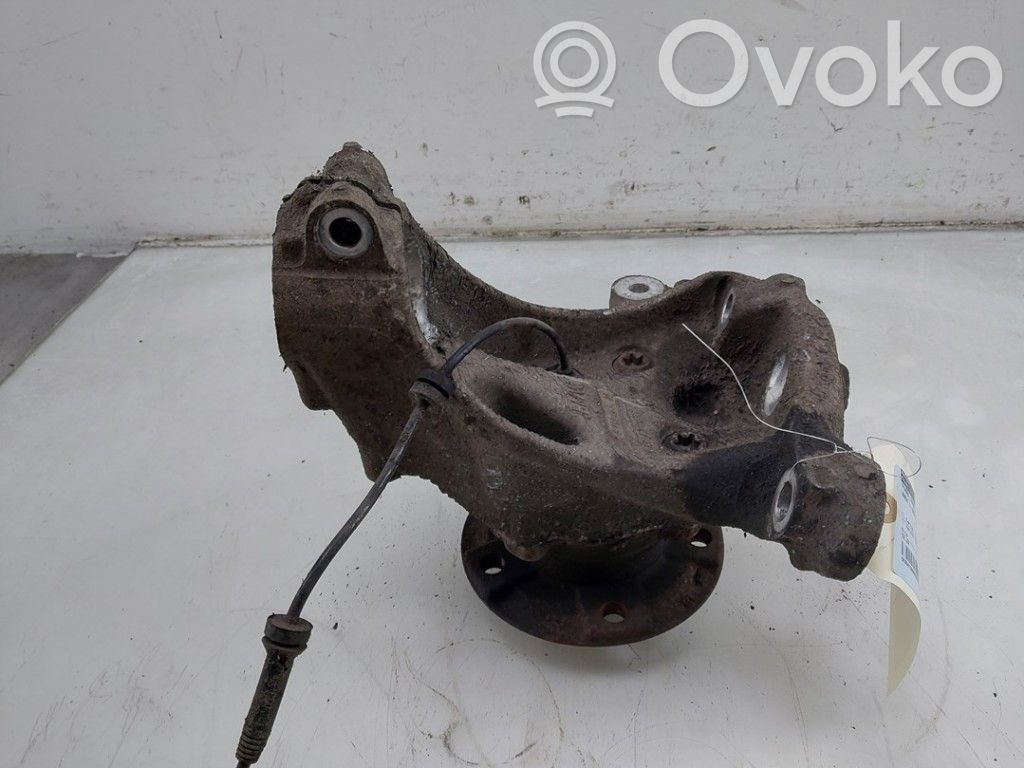 BMW 1 F20 F21 Front wheel hub spindle knuckle 