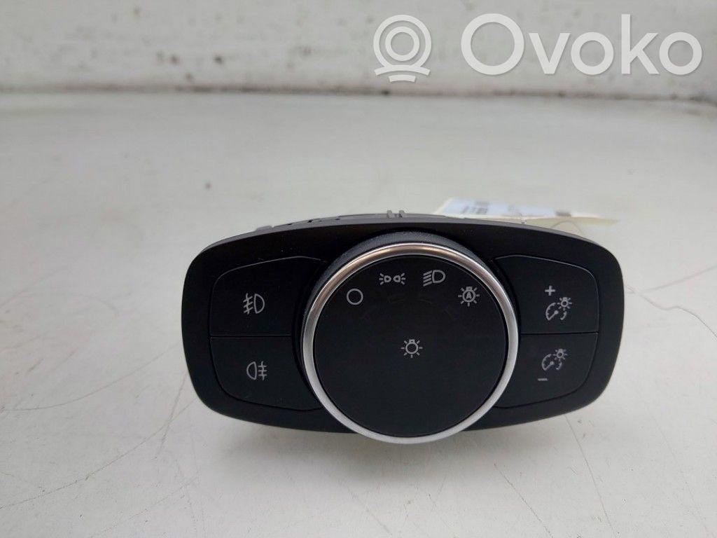 Ford Focus Light switch 