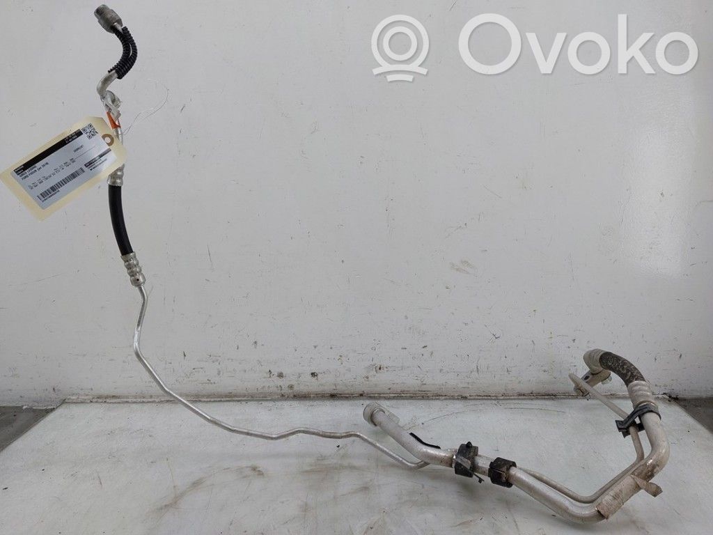Ford Focus Ilmastointilaitteen putki (A/C) 