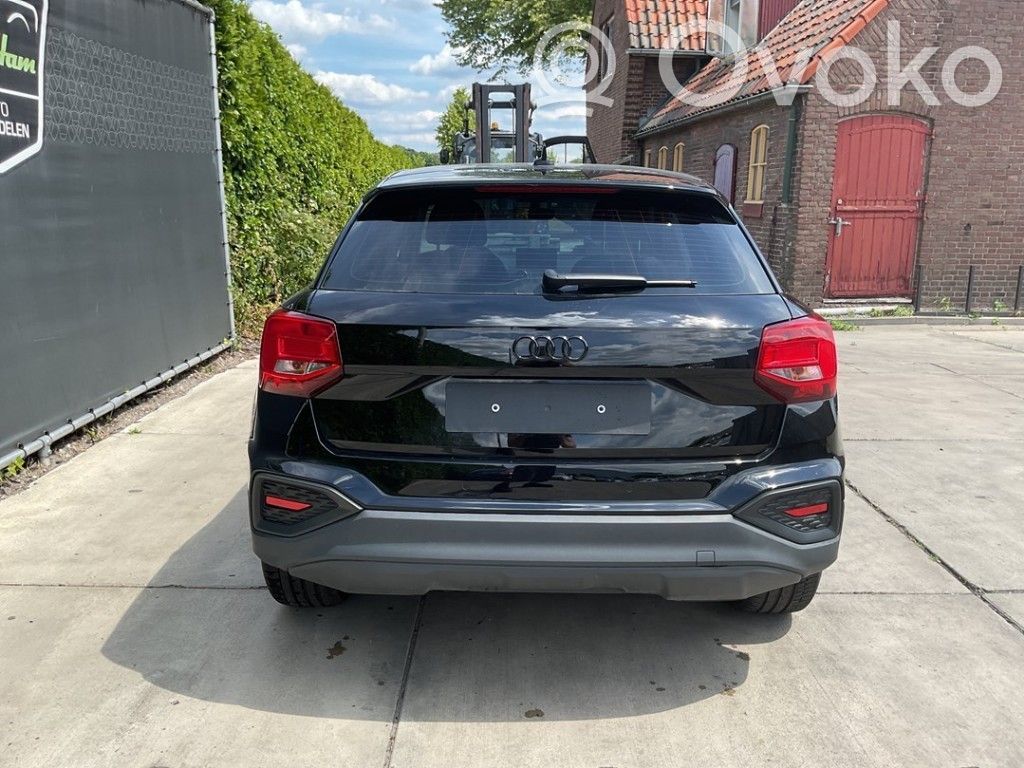 Audi Q2 - Parachoques 