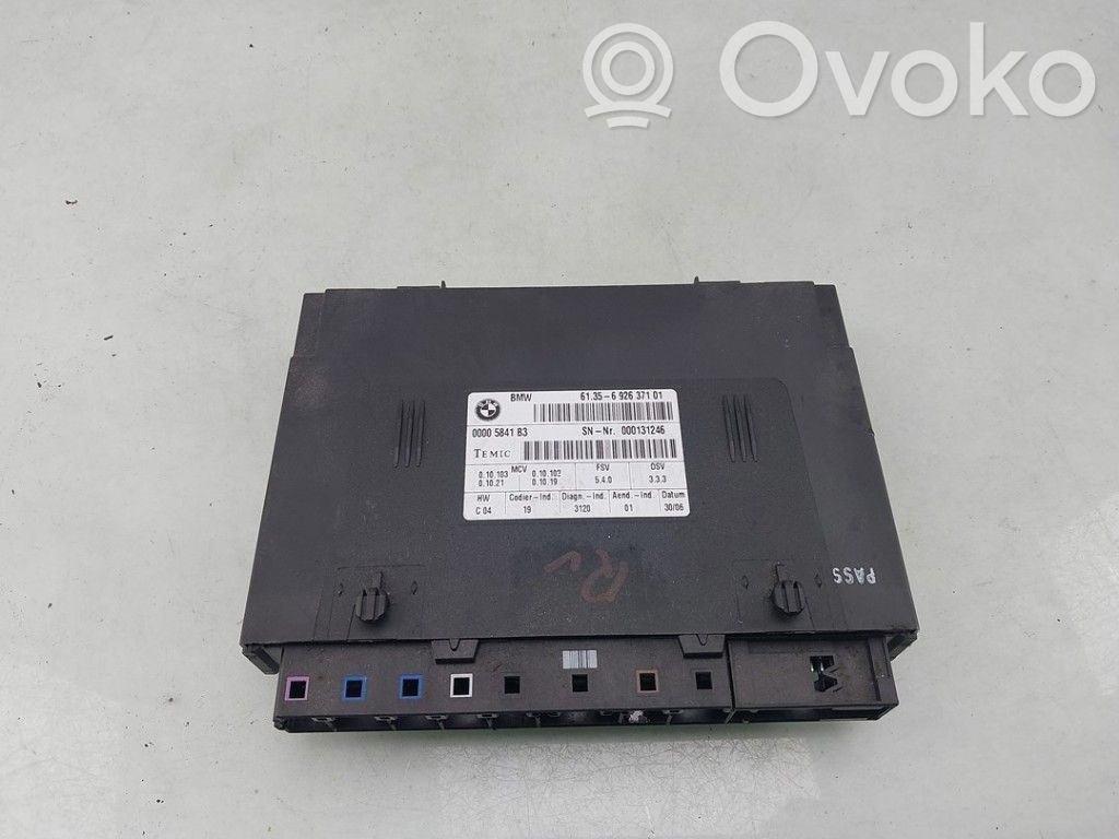 BMW 3 E92 E93 Istuimen säädön moduuli 