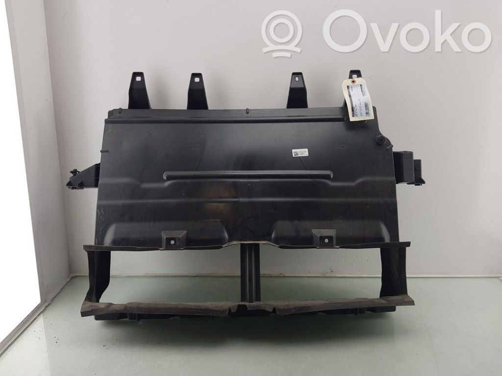 BMW iX Cabin air duct channel 