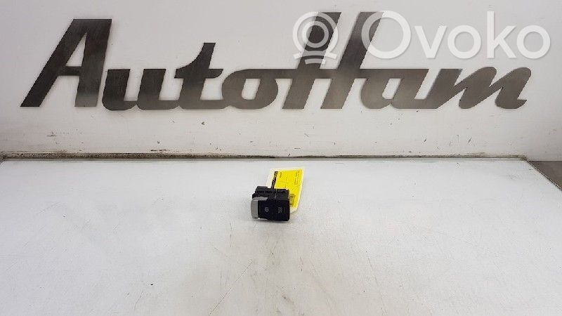Volkswagen PASSAT B8 Interrupteur, commande de frein de stationnement 