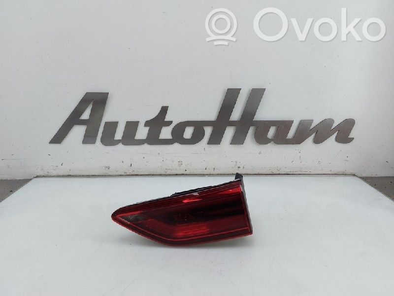 Volkswagen Golf VIII Lampă spate în caroserie 