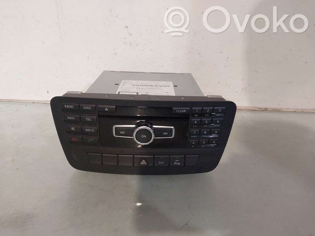 Mercedes-Benz A W176 Panel / Radioodtwarzacz CD/DVD/GPS 