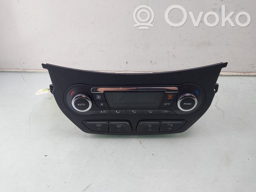 Ford C-MAX II Unidad de control climatización 