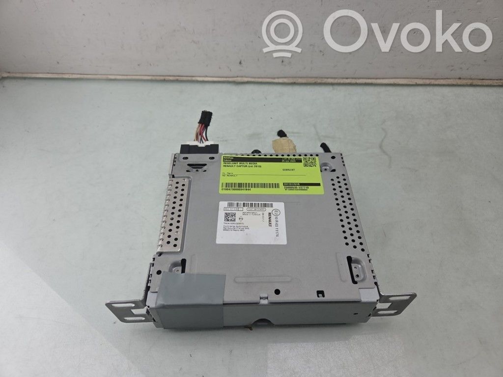 Renault Captur Panel radia 