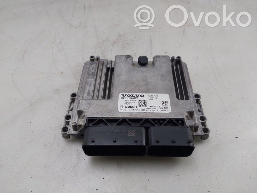 Volvo XC40 Engine control unit/module 