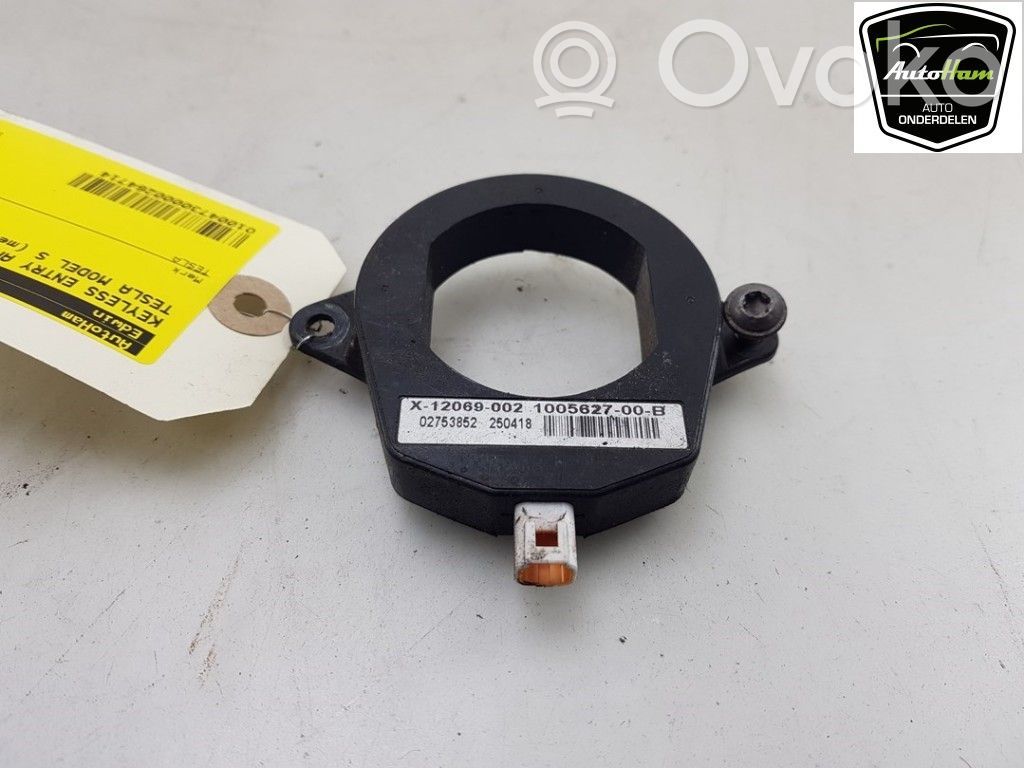 Antena systemu bezkluczykowego   100562700B,100562700B,100562700B