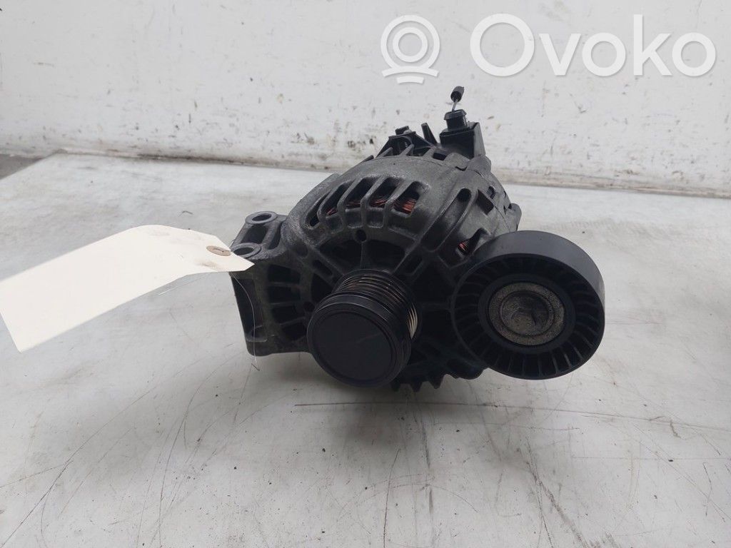 Volvo V60 Generatorius 