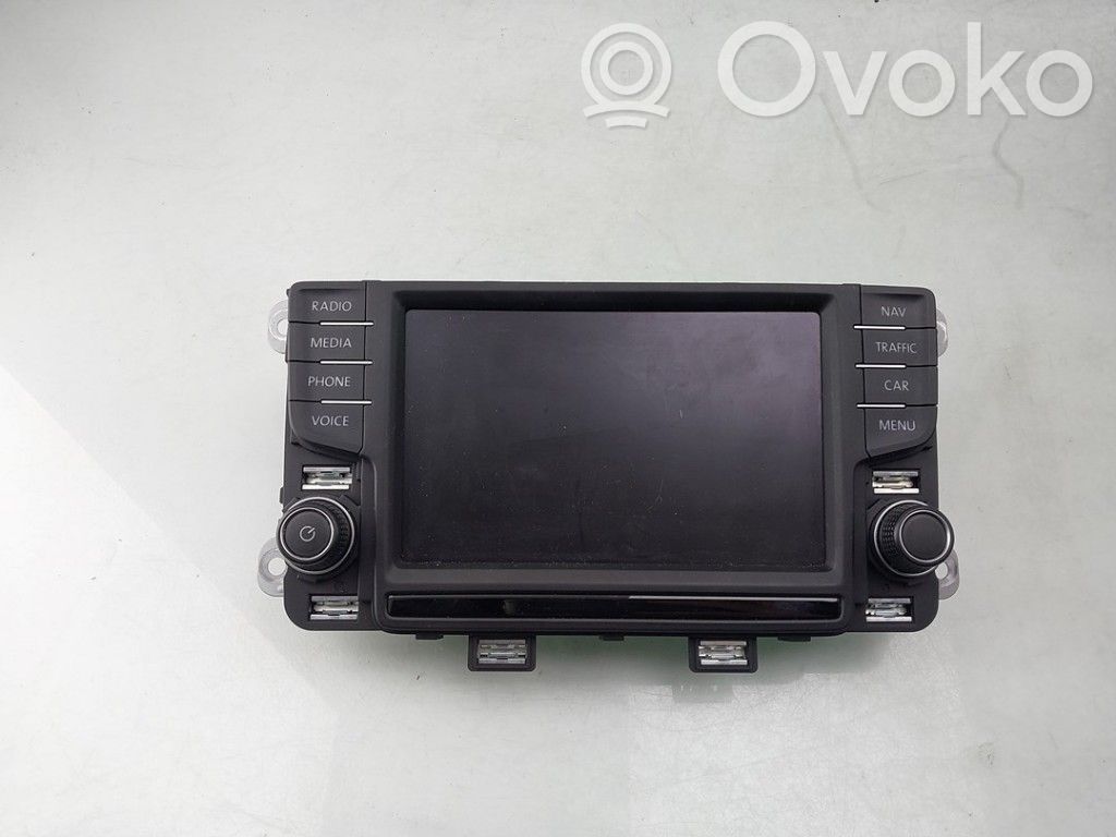Volkswagen Polo V 6R Panel radia 