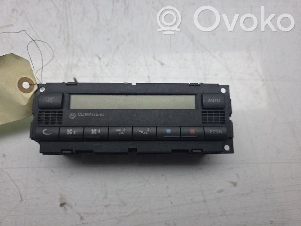 Volkswagen Golf IV Panel klimatyzacji 