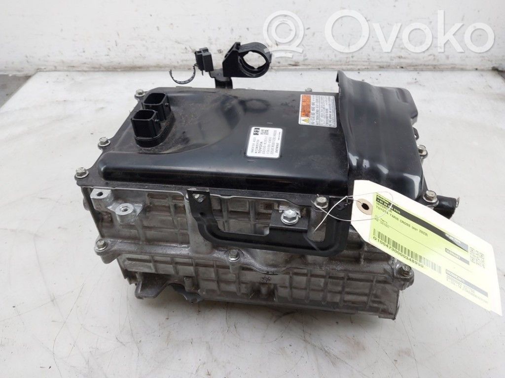 Toyota Yaris Cross Convertor-inversor tensiune 