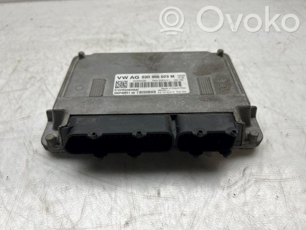 Skoda Roomster (5J) Engine control unit/module 