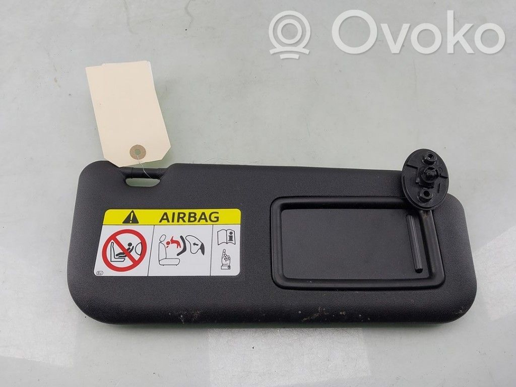Toyota Yaris XP210 Osłona przeciwsłoneczna 