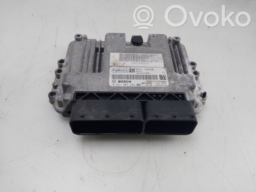 Ford Focus Engine control unit/module 