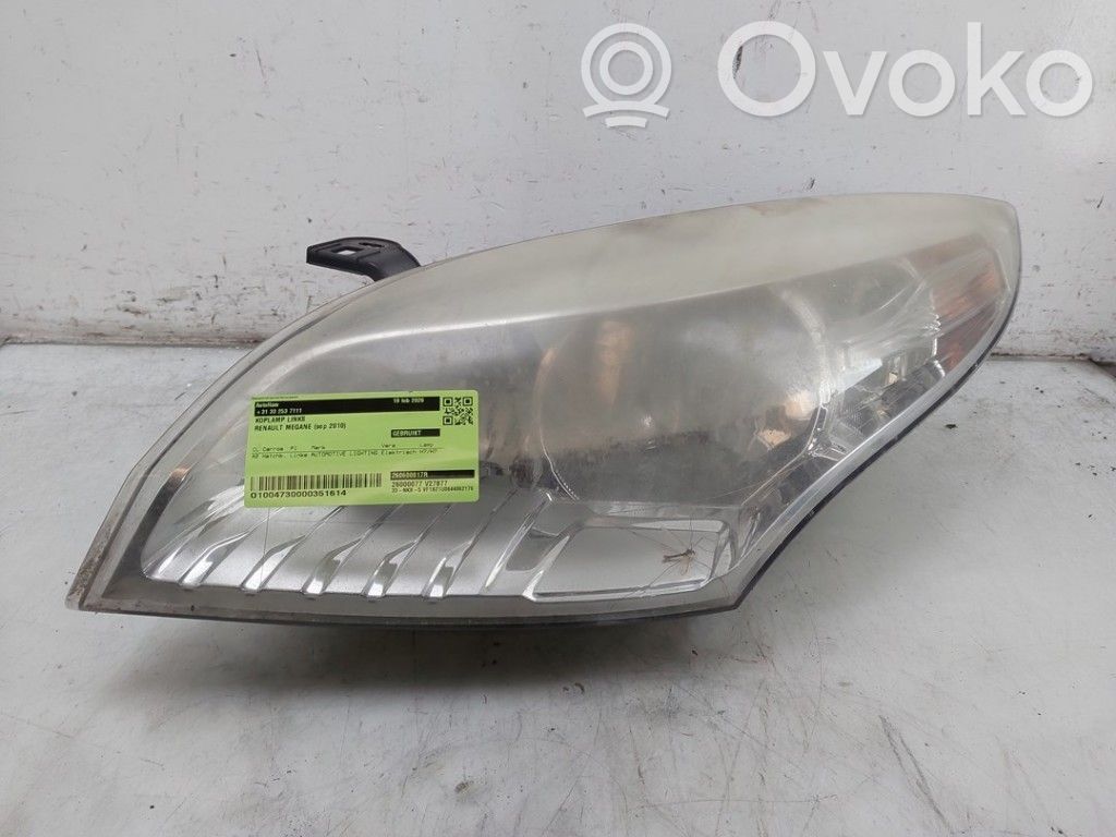 Renault Megane III Lampa przednia 