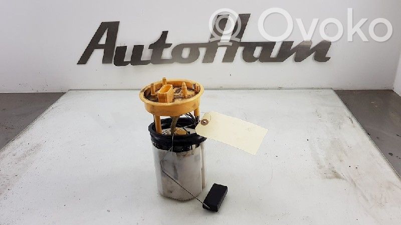 Volkswagen Polo V 6R Bomba interna de combustible 