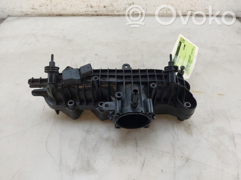 Volvo XC40 Colector de admisión 