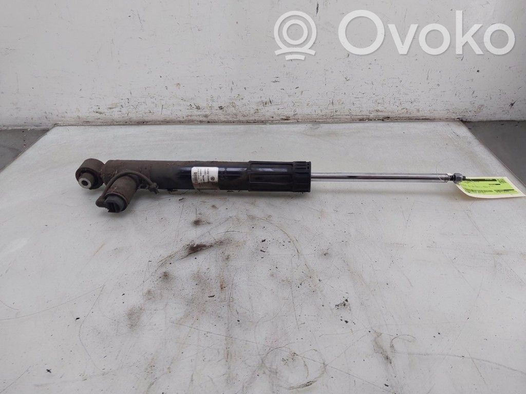 Volkswagen Golf VII Amortyzator tylny 