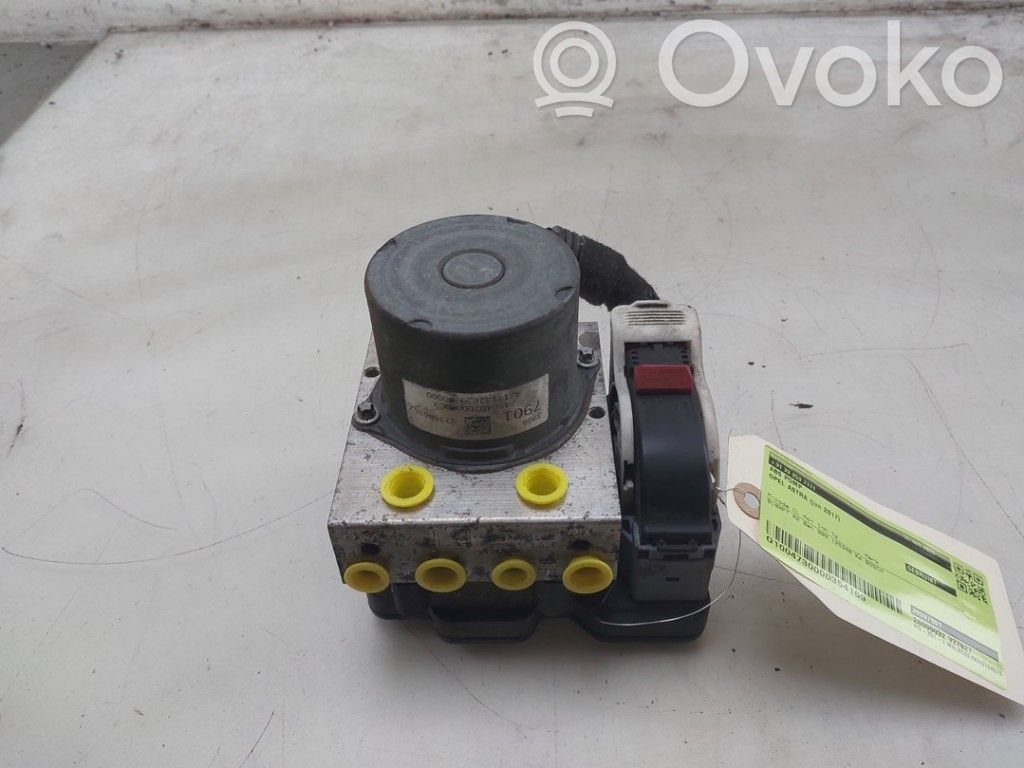 Opel Astra K Bomba de ABS 