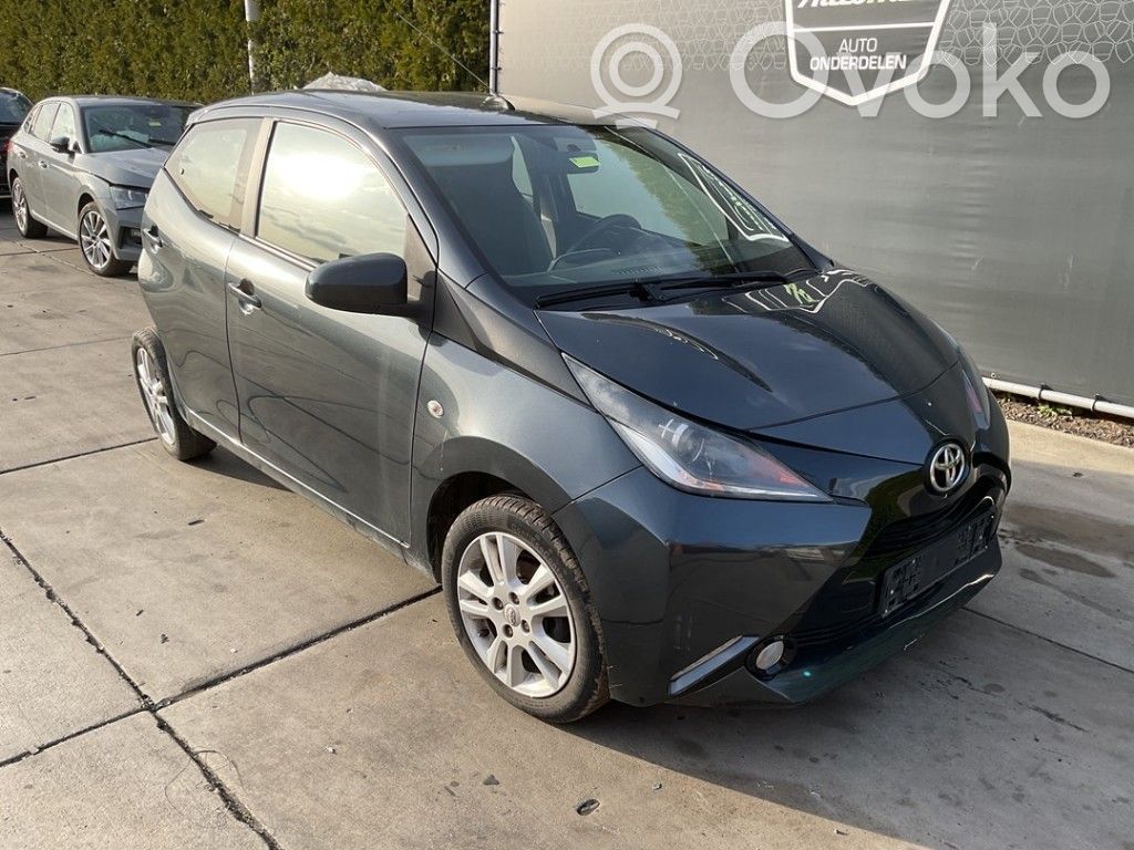 Toyota Aygo AB40 Kompletny zestaw przedniej części nadwozia / karoserii 