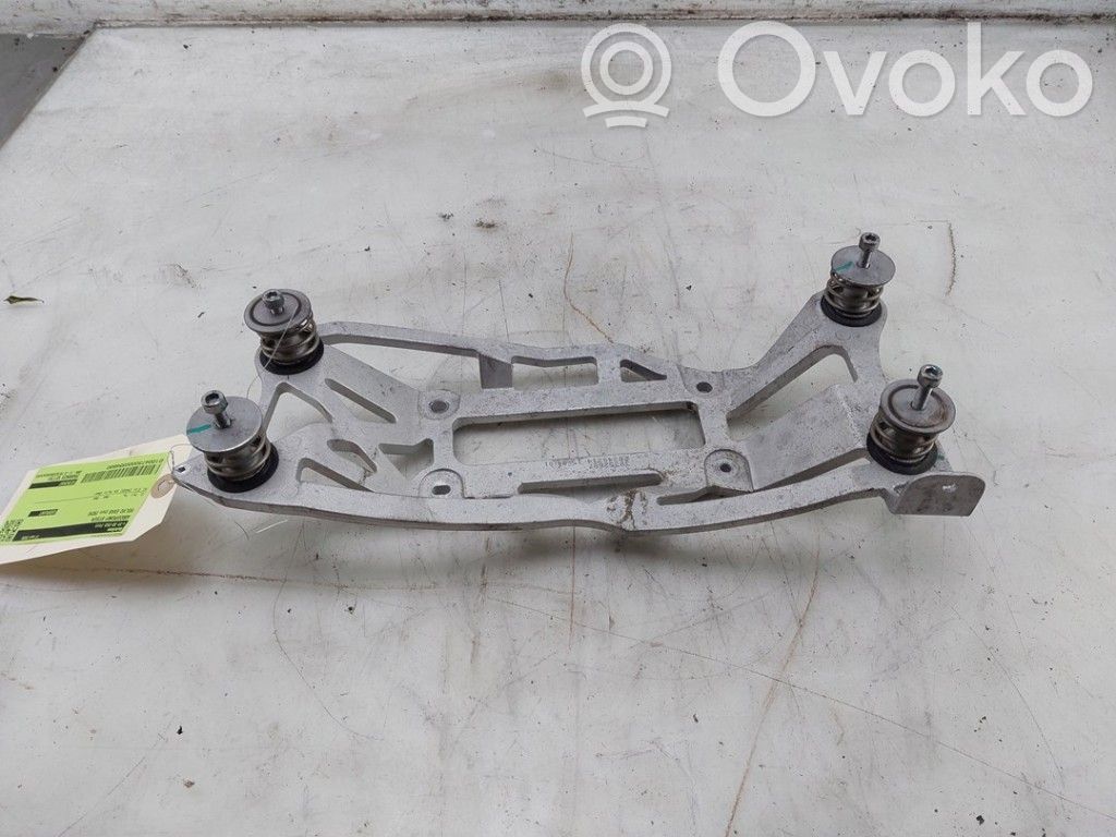 A/C compressor mount bracket   32352687,32352687,32352687