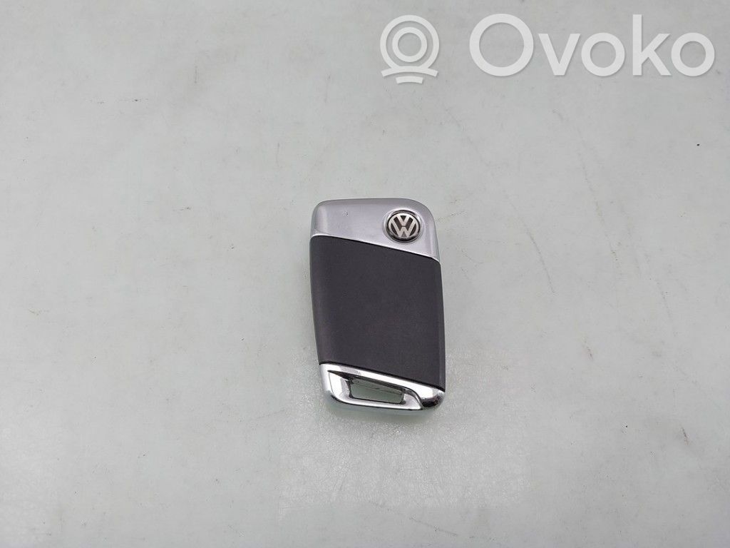 Volkswagen PASSAT B8 Klucz / Karta zapłonu 