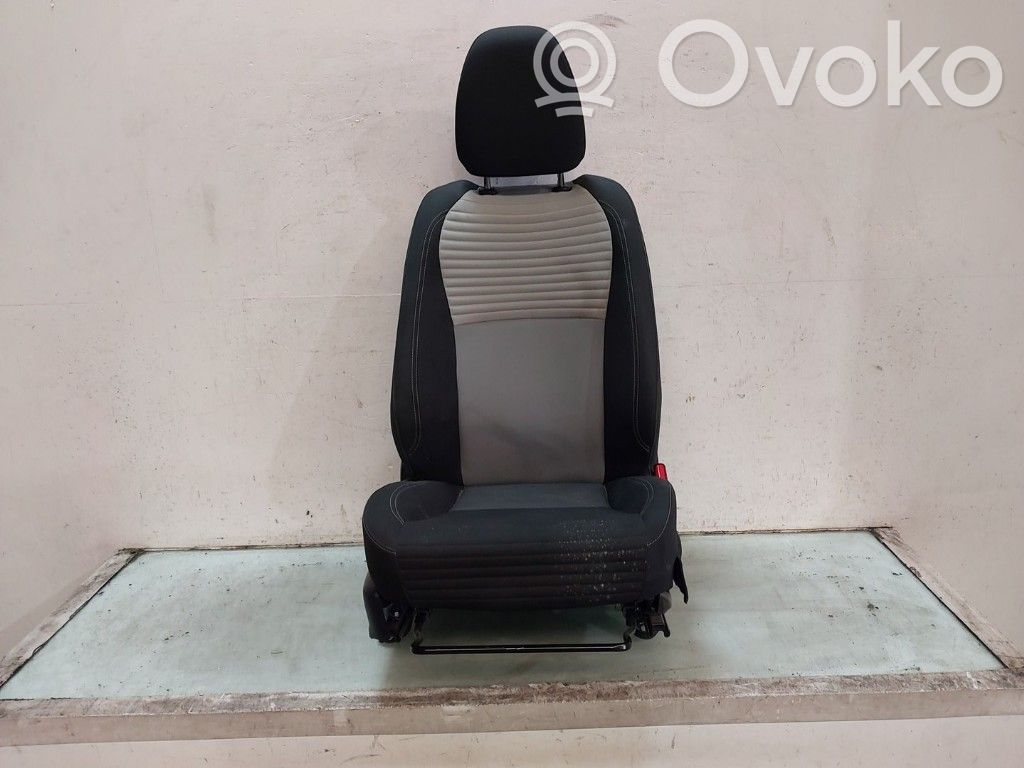 Toyota Yaris Front passenger seat 