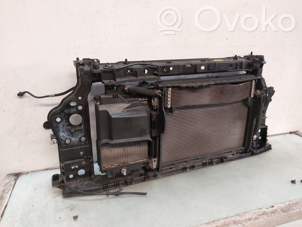 Frontpaket   921005FA0A,214108706R,214810845R,214108706R,214602641R,214810845R,62500,921000016R,921005FA0A