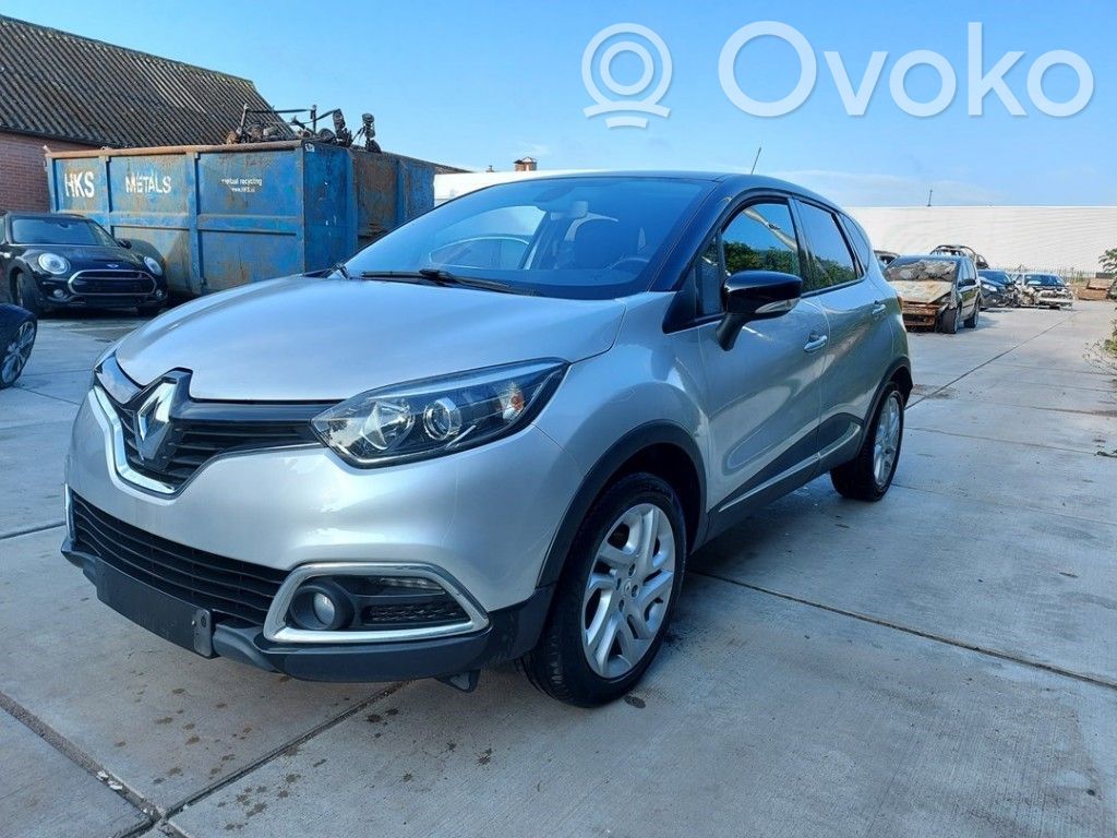 Renault Captur Sparnas 