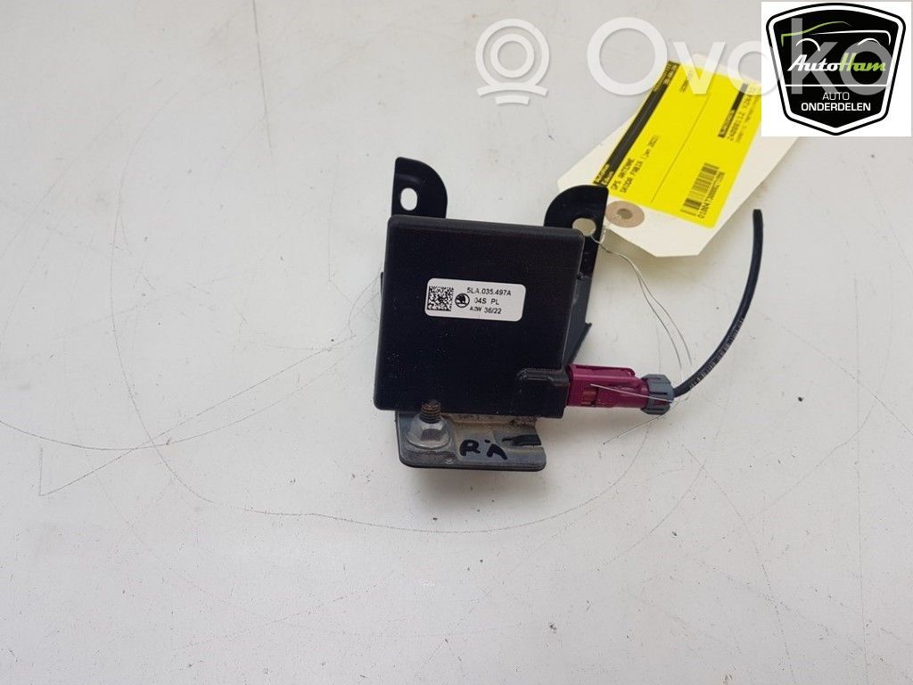 GPS-pystyantenni   5LA035497A,5LA035497A